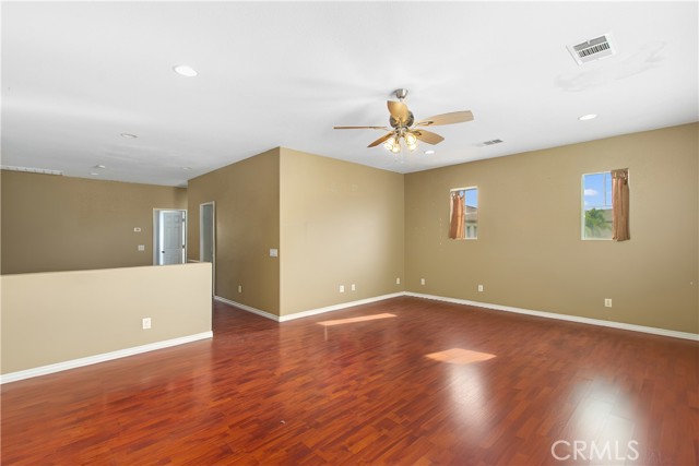 Detail Gallery Image 7 of 12 For 31544 Borega, Murrieta,  CA 92563 - 4 Beds | 3 Baths