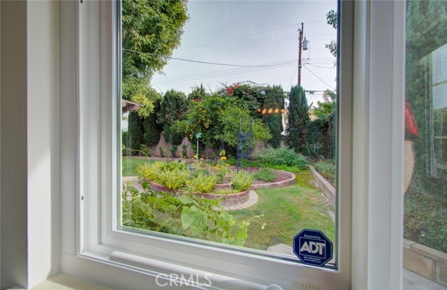 Detail Gallery Image 22 of 50 For 2954 Gladstone St, Pomona,  CA 91767 - 3 Beds | 2 Baths