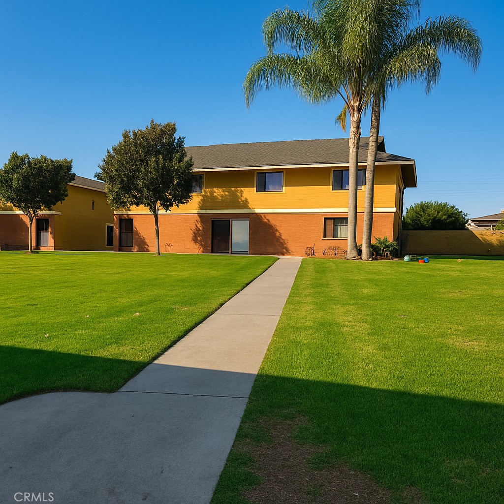 631 S Fairview Street #4F