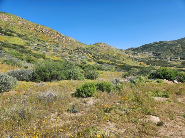 2 Los Altos Rd., Hemet, CA, 92544 2 Los Altos Rd., Hemet, CA, 92544
