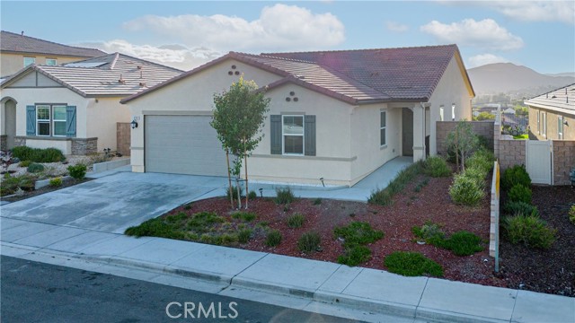 Detail Gallery Image 1 of 29 For 41207 Alegria Ln, Lake Elsinore,  CA 92532 - 4 Beds | 2 Baths
