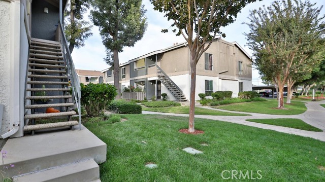 Detail Gallery Image 26 of 39 For 2829 S Fairview St #B,  Santa Ana,  CA 92704 - 2 Beds | 2 Baths