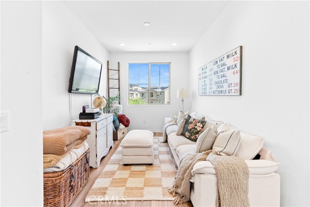 Detail Gallery Image 28 of 75 For 962 Longhorn Way, Rancho Mission Viejo,  CA 92694 - 3 Beds | 2/1 Baths