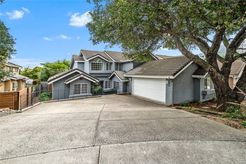 231 Rosita Street