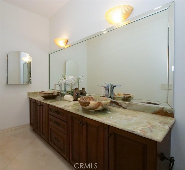 Detail Gallery Image 38 of 55 For 30150 Palos Verdes Dr, Rancho Palos Verdes,  CA 90275 - 5 Beds | 4/1 Baths