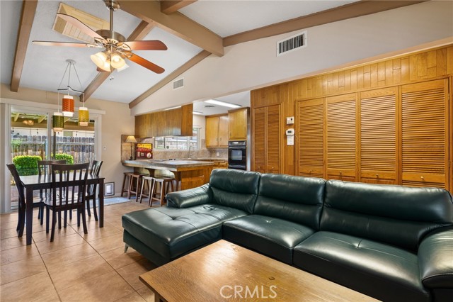 Detail Gallery Image 25 of 60 For 2924 Elm St, Bakersfield,  CA 93301 - 4 Beds | 2 Baths
