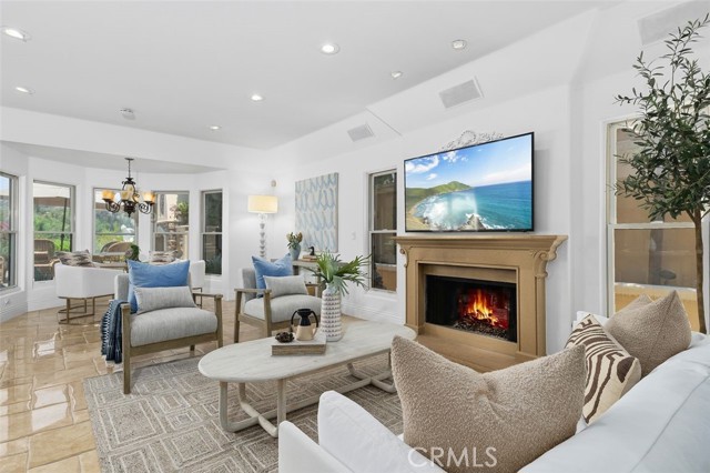 30431 Via Festivo, San Juan Capistrano CA: https://media.crmls.org/medias/1587b1f9-bd6a-4509-8056-c8ef4bf74ab5.jpg