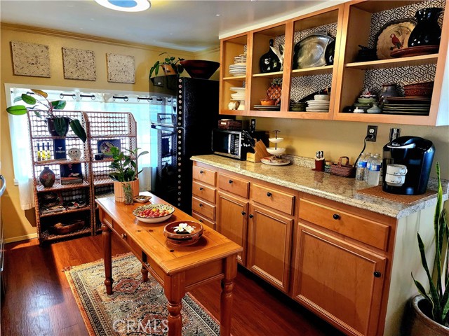 Detail Gallery Image 8 of 56 For 6220 E Sea Breeze Dr #77,  Long Beach,  CA 90803 - 2 Beds | 1 Baths