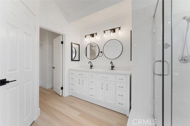 13381 Presidio Place, Tustin CA: https://media.crmls.org/medias/15883955-a763-4621-8ff5-69370c7f884c.jpg