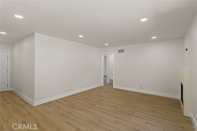 Detail Gallery Image 6 of 27 For 11429 Weber Ave, Moreno Valley,  CA 92555 - 4 Beds | 2 Baths