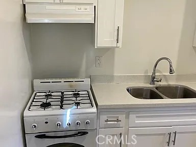 https://media.crmls.org/medias/15888103-e944-4272-923a-639497f44e05.jpg?preset=X-Large