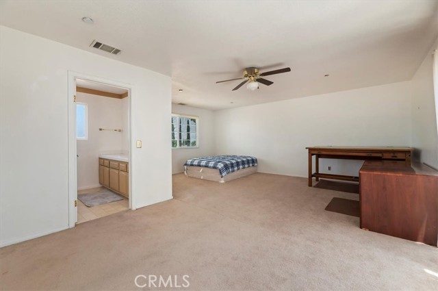 8853 Dufferin Avenue, Riverside CA: https://media.crmls.org/medias/158894b5-a049-4f2f-8ab1-93af9dbc52a1.jpg
