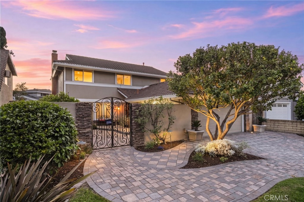 13613 Edgefield