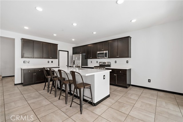 Detail Gallery Image 15 of 72 For 30924 Falling Star Pl, Murrieta,  CA 92563 - 4 Beds | 3 Baths