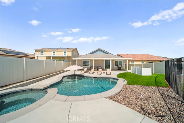 Detail Gallery Image 3 of 52 For 45105 Quicksilver, Lake Elsinore,  CA 92532 - 4 Beds | 2 Baths