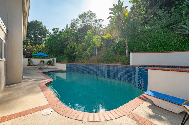 22443 Robin Oaks, Diamond Bar CA: https://media.crmls.org/medias/1589ddbc-fae1-454a-b3e4-e1934e049c54.jpg