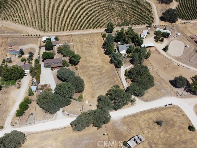Detail Gallery Image 6 of 15 For 5710 Fa-Rousse Way, Paso Robles,  CA 93446 - – Beds | – Baths