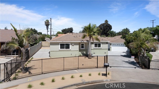 1401 Highland Street, Santa Ana CA: https://media.crmls.org/medias/158b510d-3840-4b97-95e0-22ae96459bce.jpg