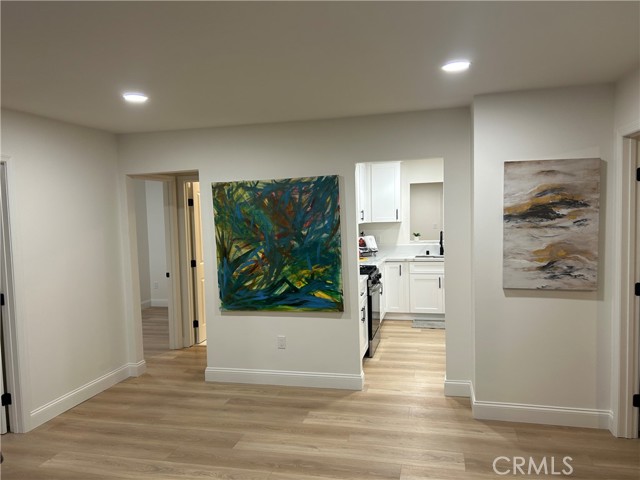 Detail Gallery Image 11 of 23 For 22428 Neptune, Carson,  CA 90745 - 4 Beds | 2 Baths