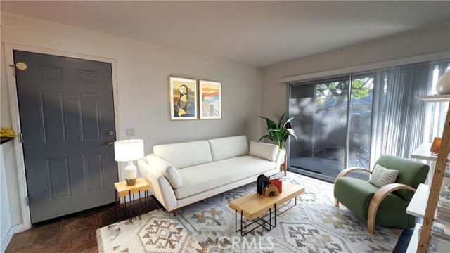 Front Image Thumbnail for CRTR25216951