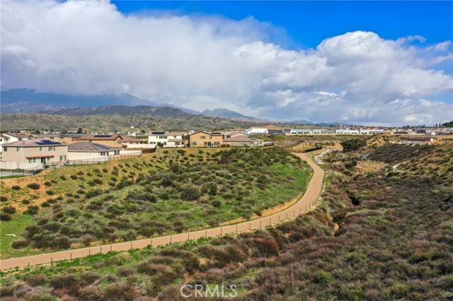 1148 Little Leaf Street, Calimesa CA: https://media.crmls.org/medias/158bfc3d-9796-4902-8b4b-cd11e5abe684.jpg
