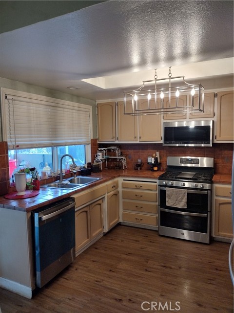 Detail Gallery Image 5 of 23 For 3337 Stacey Ct, Atwater,  CA 95301 - 3 Beds | 2 Baths