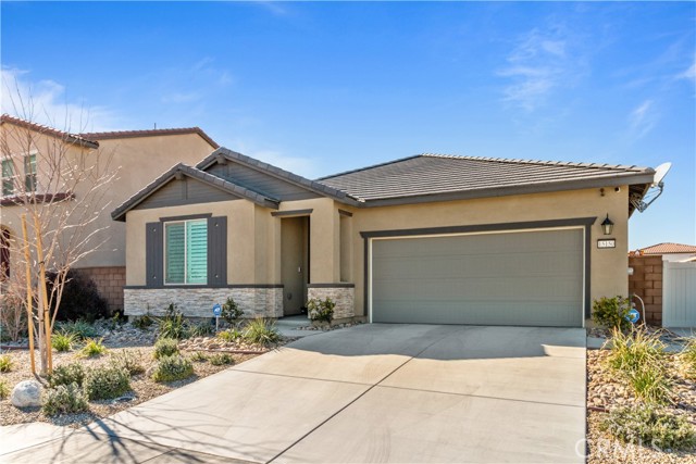 Detail Gallery Image 1 of 1 For 15150 Onyx Rd, Victorville,  CA 92394 - 3 Beds | 2 Baths