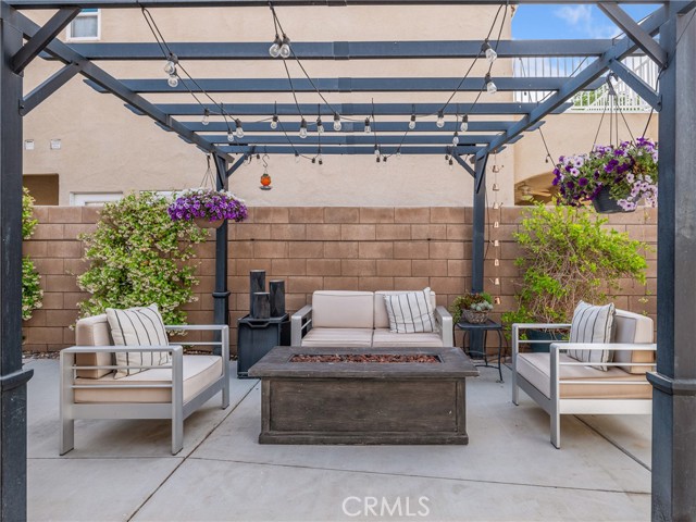 Detail Gallery Image 39 of 43 For 13290 Country Club Dr, Victorville,  CA 92395 - 3 Beds | 2 Baths