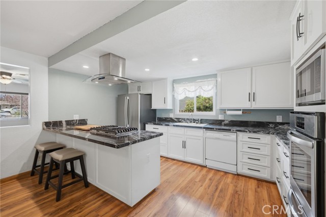 Detail Gallery Image 11 of 31 For 217 N Hemet, Hemet,  CA 92544 - 3 Beds | 2 Baths