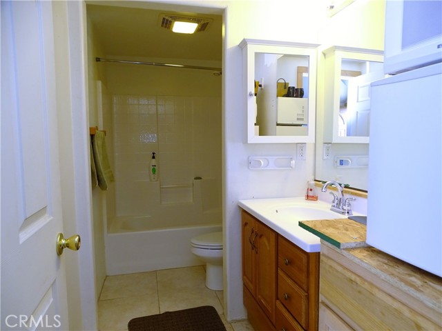 Detail Gallery Image 33 of 41 For 2097 Fox Ln, Big Bear City,  CA 92314 - 4 Beds | 3/1 Baths