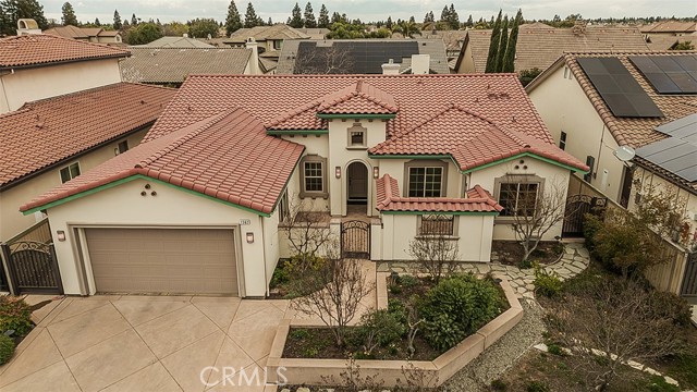 1562 N Empire Lane, Clovis CA: https://media.crmls.org/medias/158f6f87-8f75-45b2-b870-80bf7aab4933.jpg