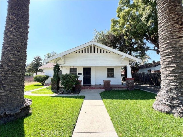3855 Maine Avenue, Baldwin Park CA: https://media.crmls.org/medias/158f85c1-4583-43dc-ba10-0e438deb5d0c.jpg