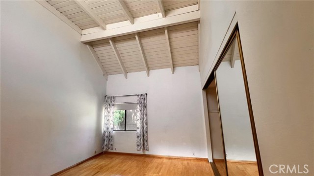 445 W Duarte Road, Arcadia CA: https://media.crmls.org/medias/158fda6e-2f1a-45ac-b0bd-18d5b6c5d7d9.jpg