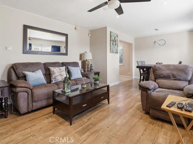 Detail Gallery Image 11 of 42 For 525 S Caswell, Compton,  CA 90220 - 3 Beds | 1 Baths