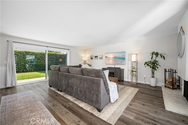 Detail Gallery Image 9 of 54 For 3600 Lama Ave, Long Beach,  CA 90808 - 3 Beds | 2 Baths