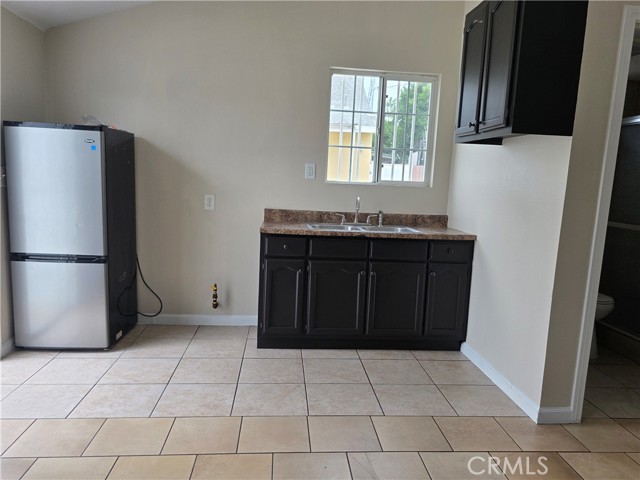 123 E Gage Avenue, Los Angeles CA: https://media.crmls.org/medias/15913f0b-31da-43cc-86b1-06ce717e82d7.jpg