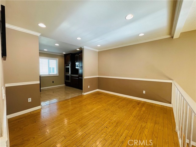 10201 Mason Avenue, Chatsworth CA: https://media.crmls.org/medias/159142e2-5670-421e-afc0-aba8ba42af68.jpg