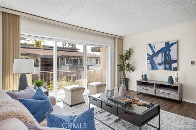 1745 Maple Avenue, Torrance CA: https://media.crmls.org/medias/1591b78f-0c2e-48bf-8f6e-42cdd6cfc47b.jpg