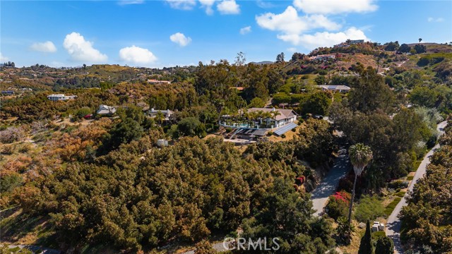 2465 Via Oeste Drive, Fallbrook CA: https://media.crmls.org/medias/1592023b-5f47-4282-a2ed-535c31b2835b.jpg