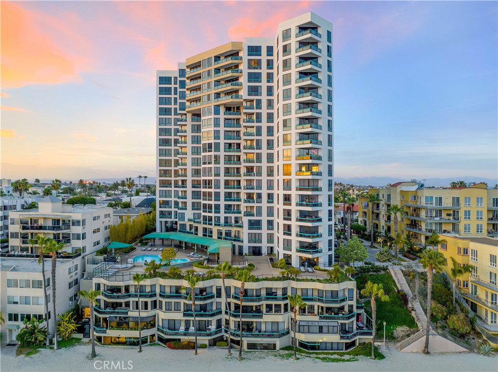 1310 E. Ocean Blvd. #305