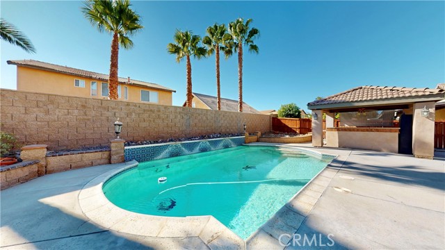 Detail Gallery Image 19 of 23 For 12759 Fair Glen Dr, Victorville,  CA 92392 - 5 Beds | 3/1 Baths