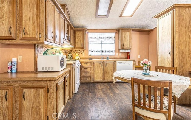 2 Bed Home for Sale in Victorville, California