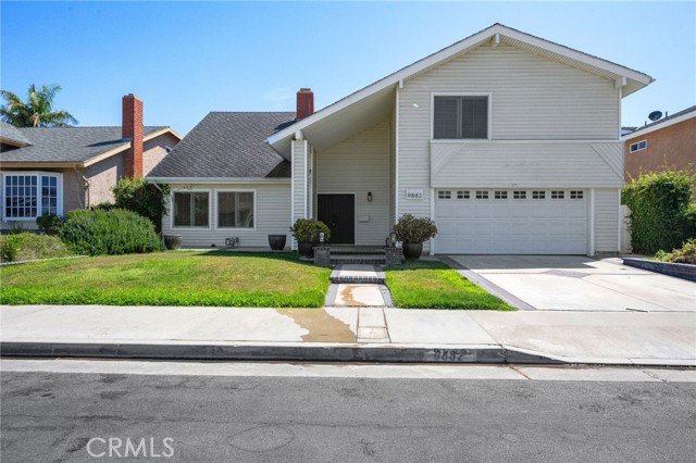 9882 Kings Canyon Drive, Huntington Beach CA: https://media.crmls.org/medias/1593ed2d-bc06-4ada-bb56-80c75c813a18.jpg