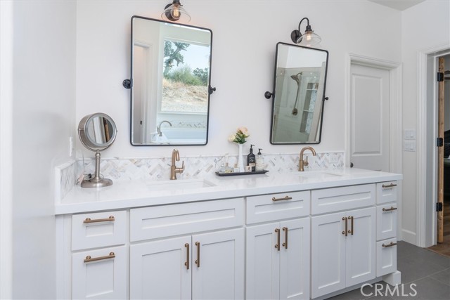 Detail Gallery Image 30 of 60 For 28022 Yosemite Springs, Coarsegold,  CA 93614 - 3 Beds | 3/1 Baths