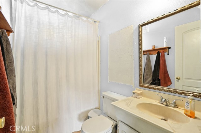 Detail Gallery Image 7 of 14 For 16362 Pine St, Hesperia,  CA 92345 - 2 Beds | 1 Baths