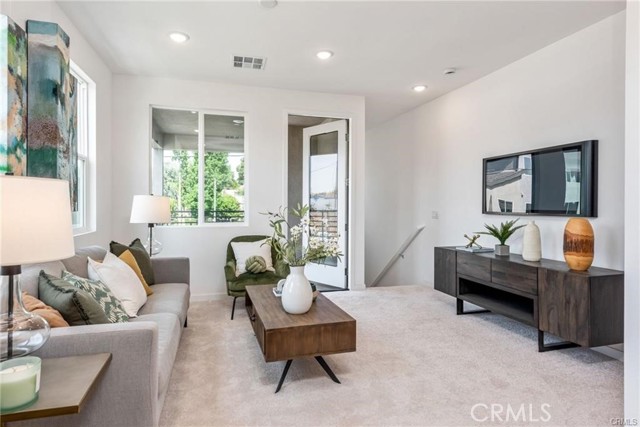 1170 Santo Antonio Drive, Colton CA: https://media.crmls.org/medias/1595e628-2354-4999-a5cd-915dbec14e27.jpg