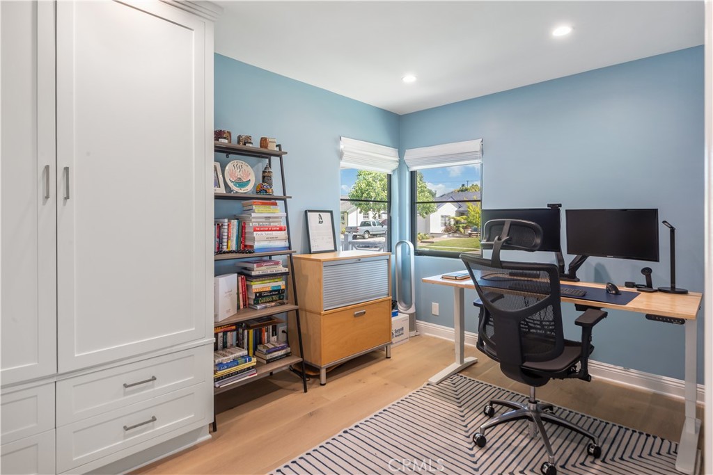 MLS #PV25261560 image #9