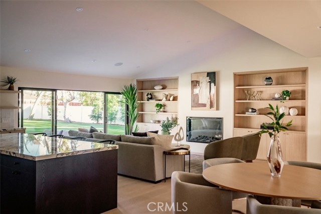 Detail Gallery Image 21 of 46 For 8960 Oak Park, –,  CA 91325 - 4 Beds | 3/1 Baths