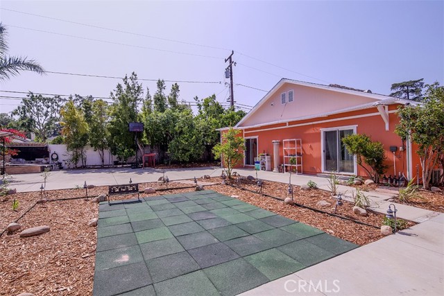 801 S Michillinda Avenue, Pasadena CA: https://media.crmls.org/medias/15985507-8689-455a-8e61-3e6e8ebc356c.jpg