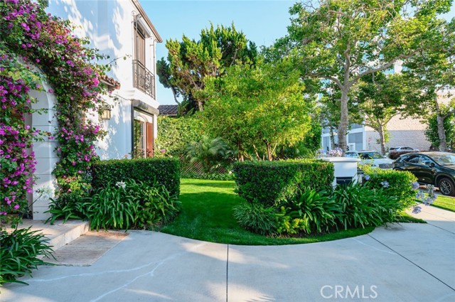 130 Stanley Drive, Beverly Hills, California 90211, 5 Bedrooms Bedrooms, ,4 BathroomsBathrooms,Single Family Residence,For Sale,Stanley,TR24092496
